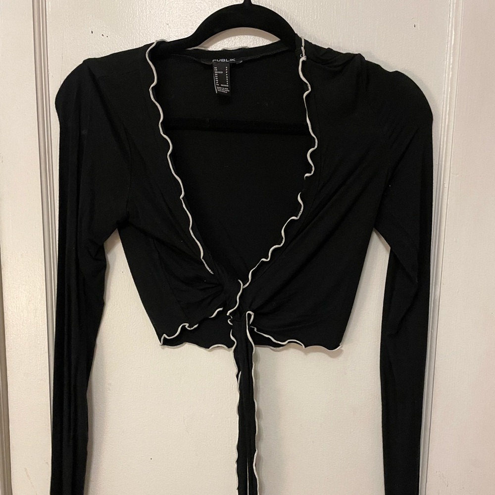 Black crop top